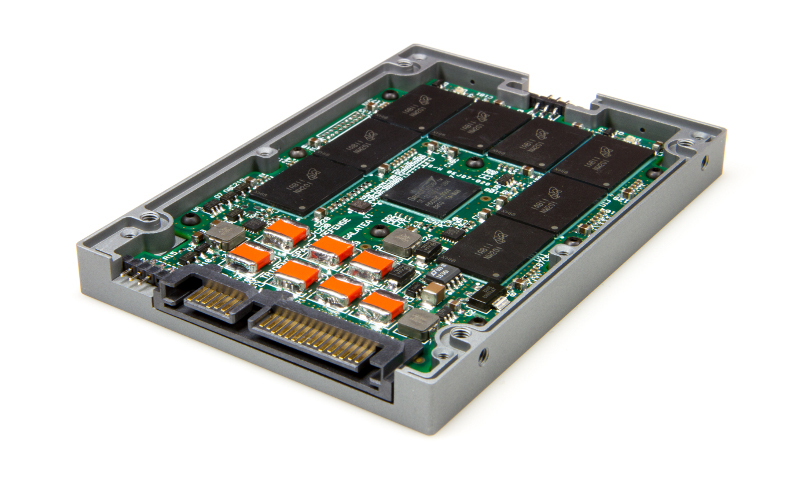 45N8006 Lenovo 128GB MLC SATA 3Gbps 2.5-inch Internal Solid State Drive (SSD)