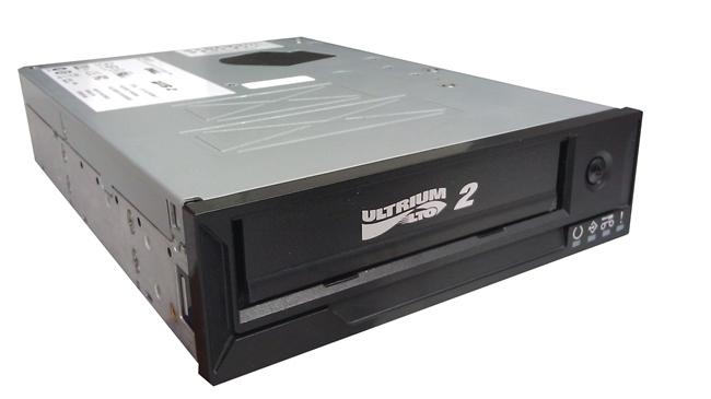 TT974 Dell 200GB(Native) / 400GB(Compressed) LTO Ultrium 2 Ultra-160 SCSI LVD Internal Tape Drive