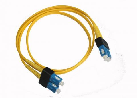 D6979A HP Optical Short-Wave Fibre Channel Cable 5m Includes Two Short-Wave Optical Fibre Gigabit Interface Converters