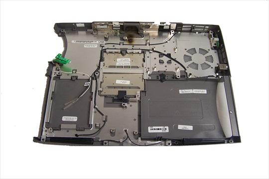 J3285 Dell Inspiron 1150 Bottom Cover Assembly