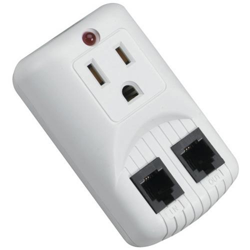 SP081A Black Box 1-Outlet Surge Suppressor Receptacles: 1